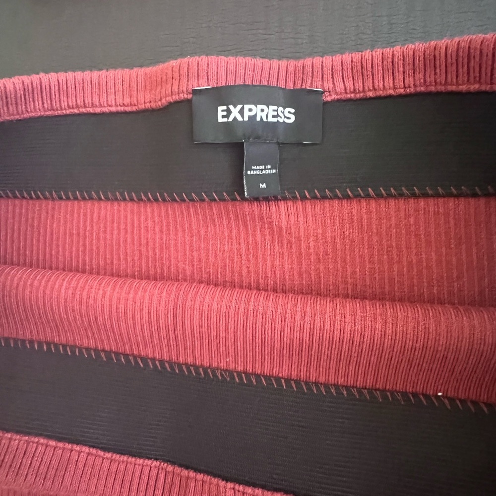 Express Ribbed Knit Set - Picture 2 of 3